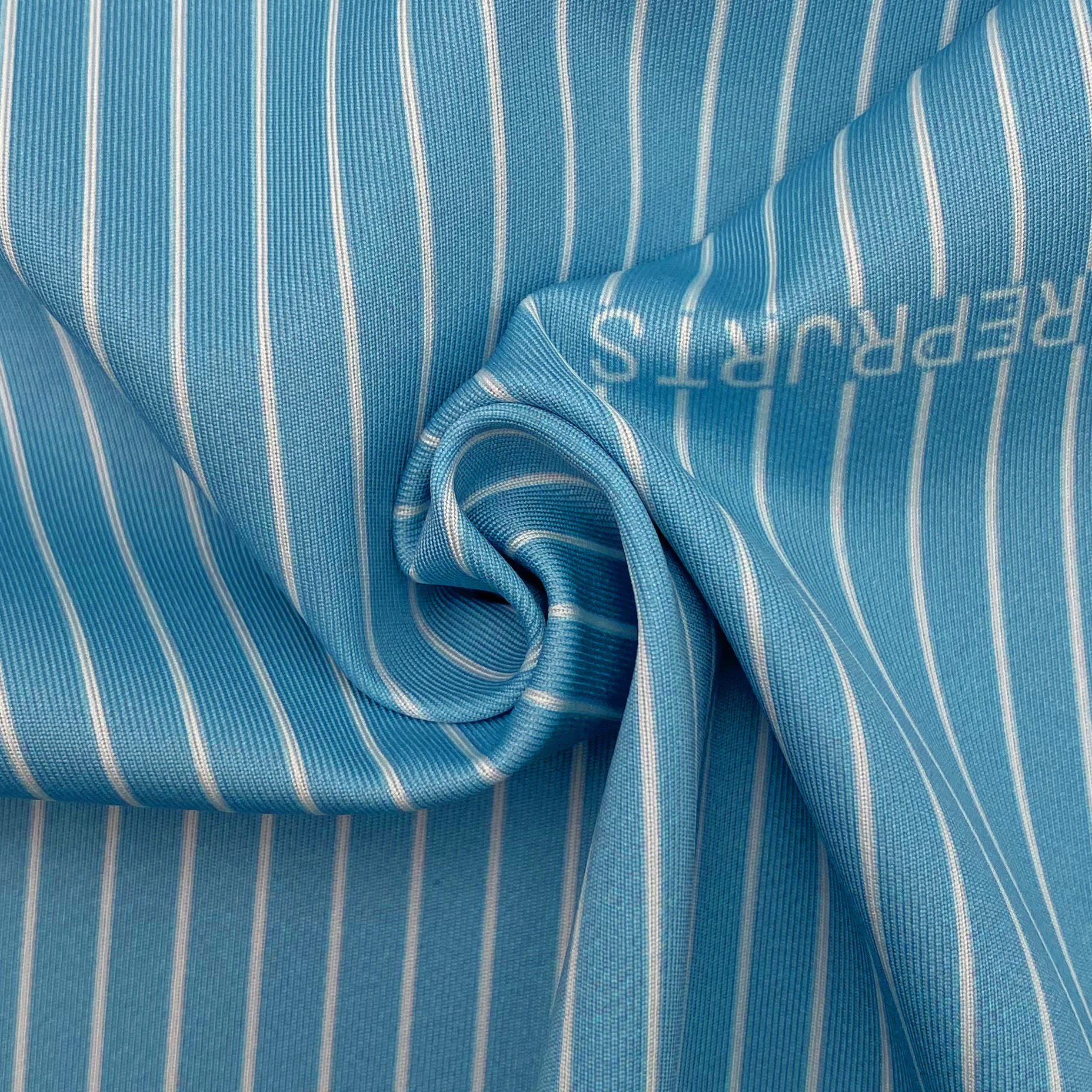 TESSUTO INTERLOCK A RIGHE BLU E BIANCHE